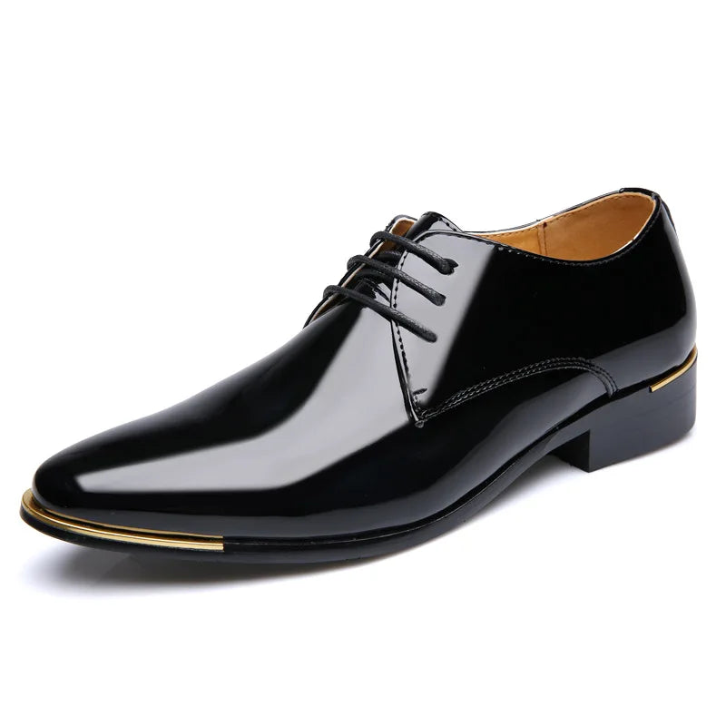 Sapato Oxfords Italian Luxury Men's Shoes Oxford Quality Patent Leather White Wedding Size 38-48 Black Leather Soft Man Dress Formal Shoe Male